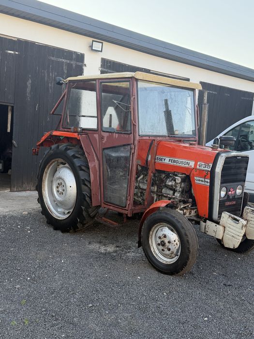 Sprzedam Massey ferguson 235