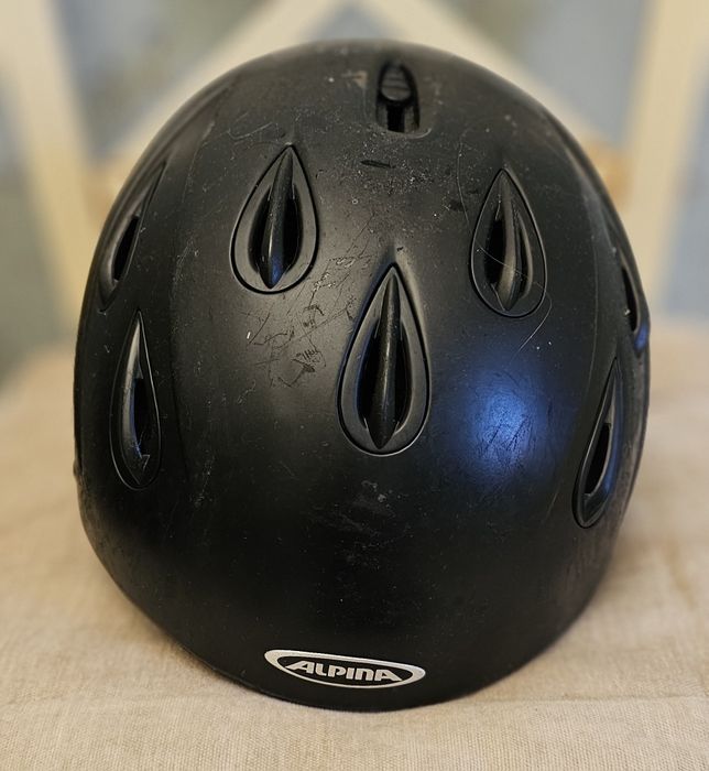 Шолом лижний сноубордичний Alpina