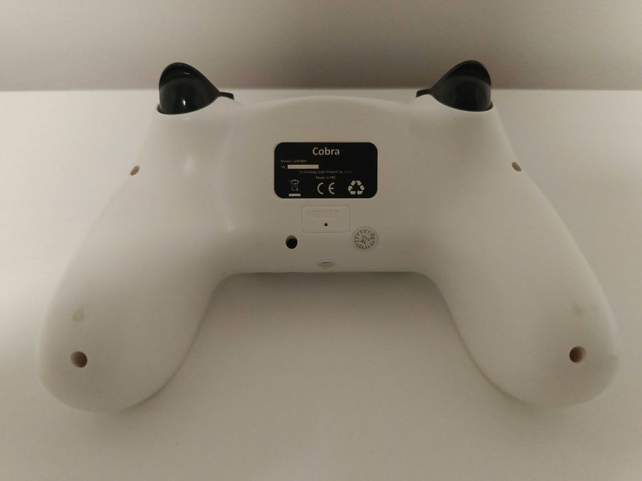 Kontroler bezprzewodowy do konsoli Cobra