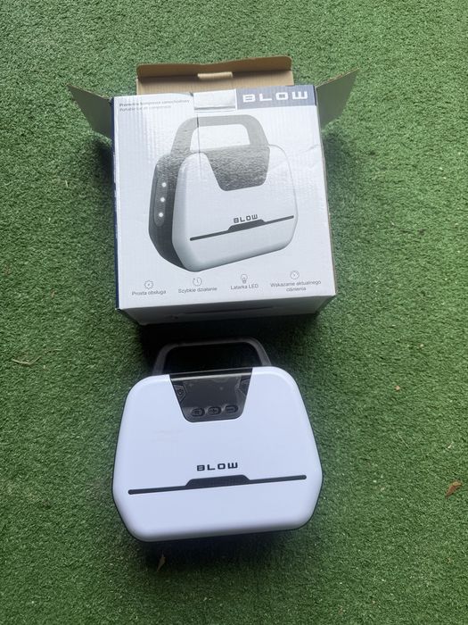 Kompresor samochodowy przenosny 12V