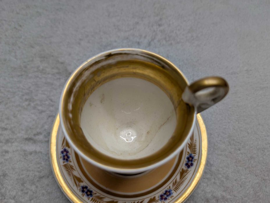Porcelanowa filiżanka antyk