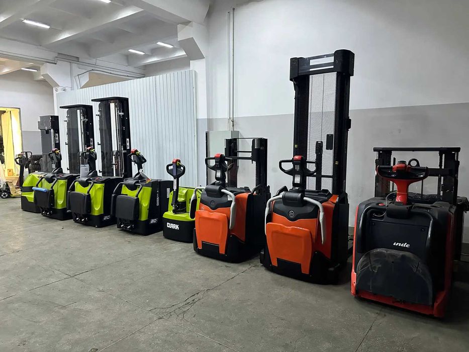 Комплектувальник замовлень LINDE N 20 LX. Висота підйому 960 мм.