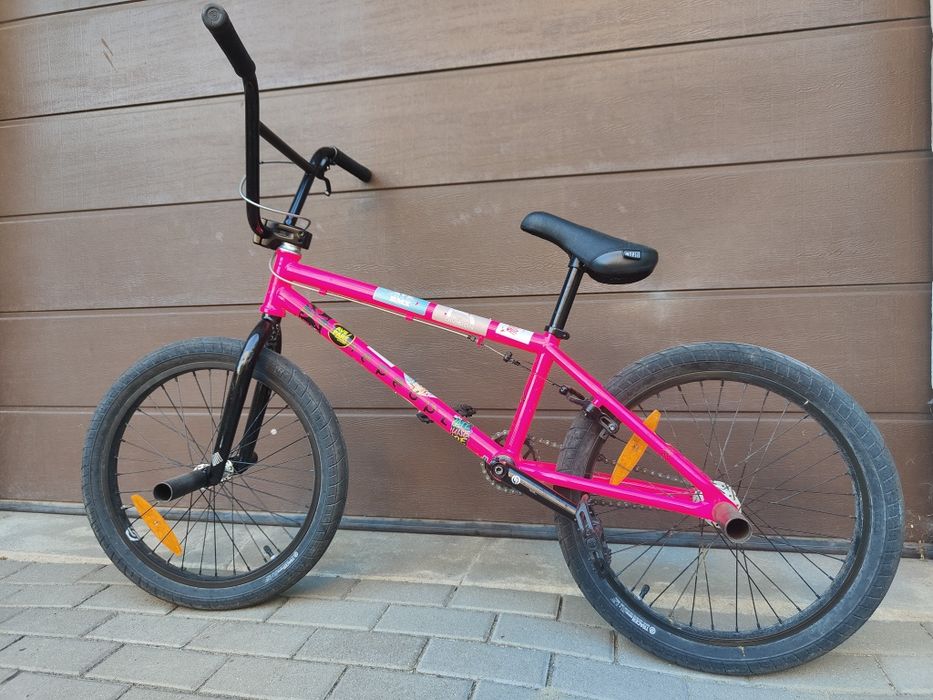 BMX WTP NOVA bubble gum