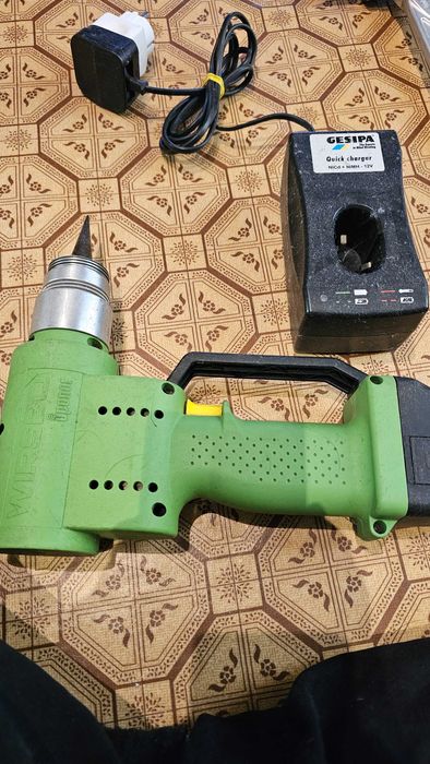 Инструмент rehau