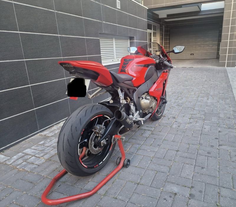 Honda cbr1000rr