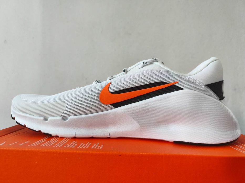 Nike Flex Train nowe 49,5