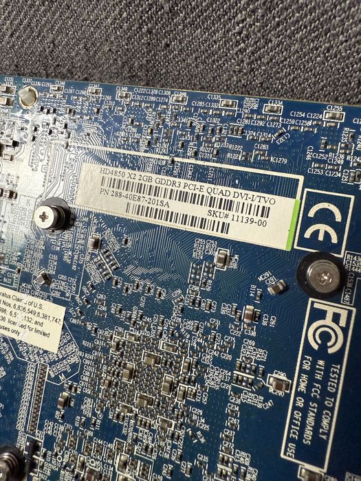 Ati Radeon HD4850 x2 gddr3 pci-e quad dvi-i/tvo 2gb