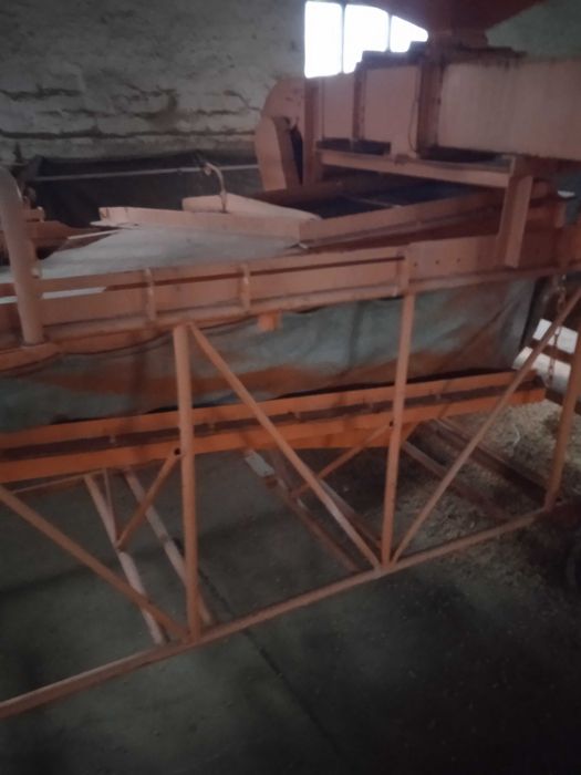 Продам зернова очисна машина.