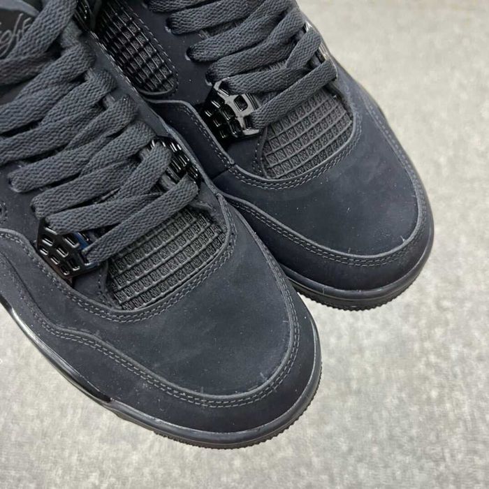 AJ4_Retro_Black_Cat 39