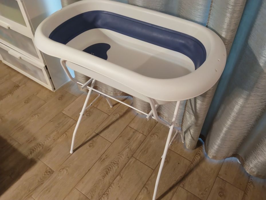 Wanienka składana ze stojakiem