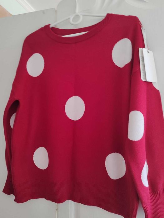 Червона кофта в білий горох, Італія, розмір 50-52.