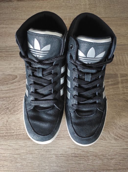 Високі кросівки (хайтопи) Adidas