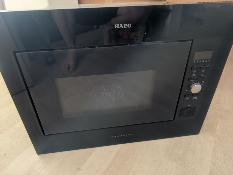 Micro Ondas Encastre AEG MCD2664E-B
