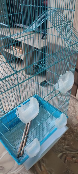 Продам клітку для папуги