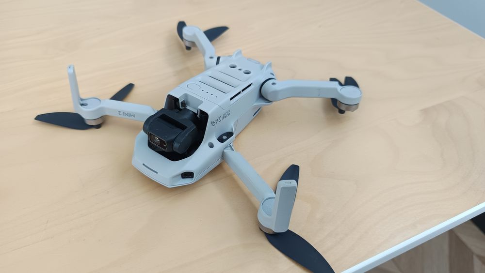 Dron DJI Mini 2 FMC fly more combo