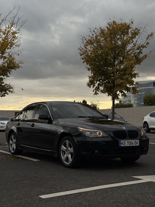 Продам BMW 5 series E60 530xi