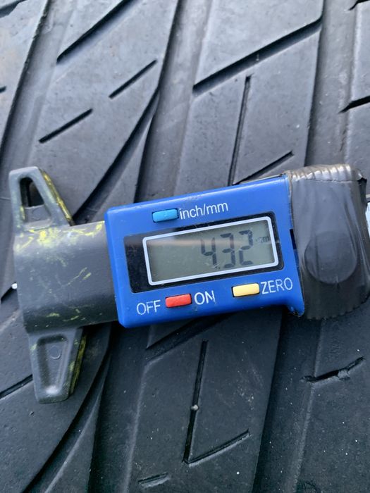 235/45 R18 літні шини 235 45 18