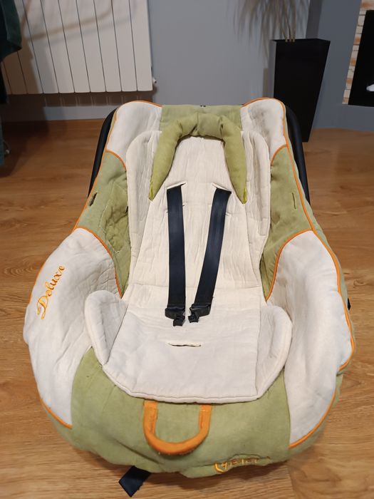 Folitelik samochodowy