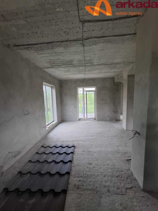 Продається будинок в котеджному містечку. До центру 15 хвилин.