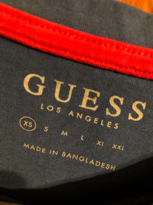 Tshirt Guess - tamanho XS
