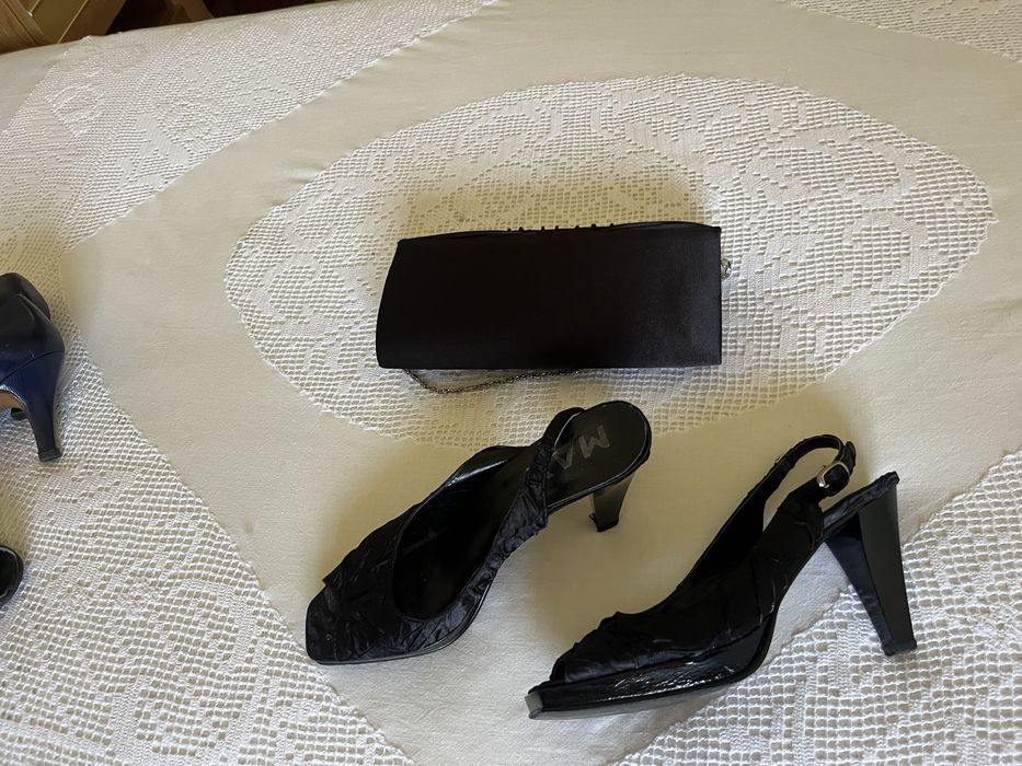 Sapatos tam 36 e bolsa em couro e pele