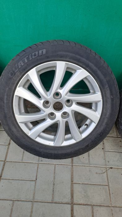 Диски Mazda 3  R16 5x114.3 з шинами