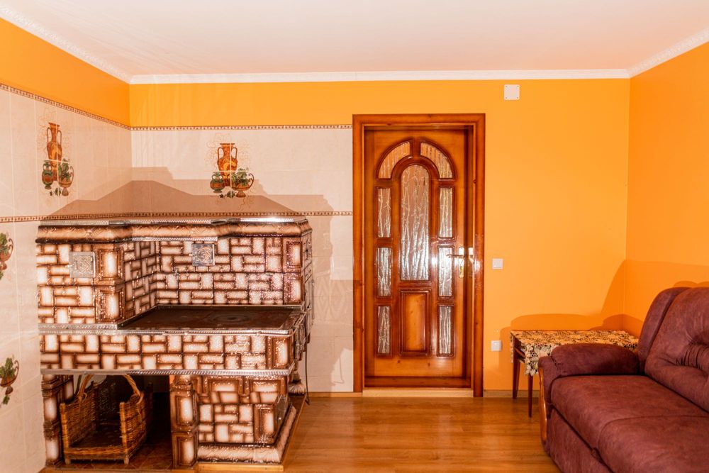 Будинок-шале в гірському с.Космач.Продаж-обмін..