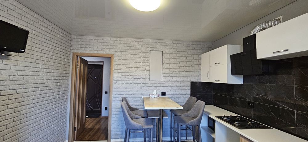 Оренда квартири з сучасним ремонтом Озерна