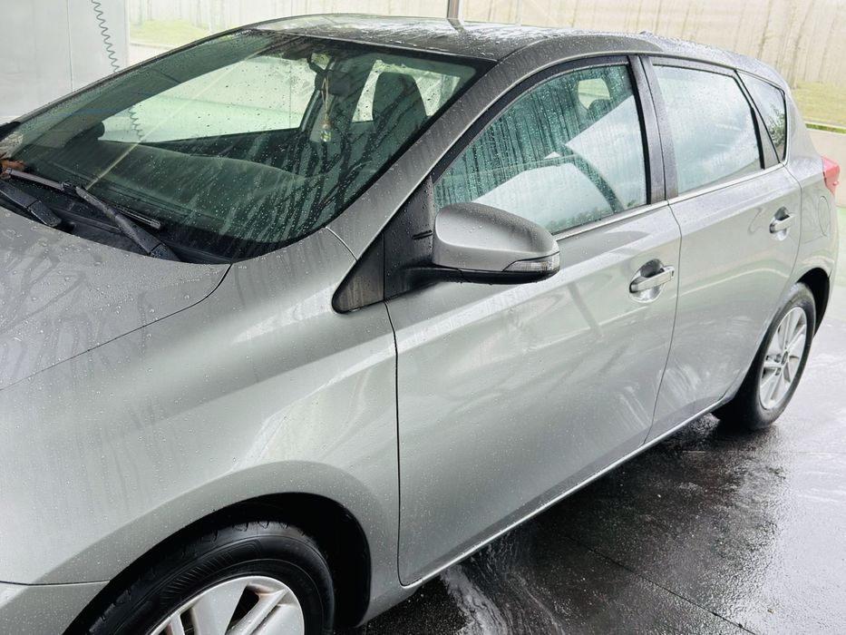 Toyota auris 1.4 D-4D