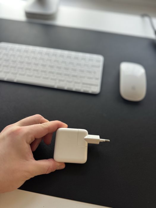 Блок Зарядка Apple Macbook