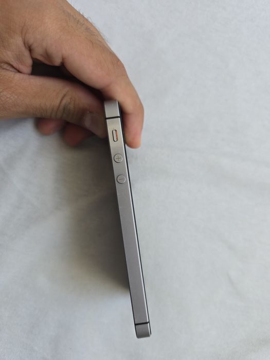 iPhone SE (2016) 32GB