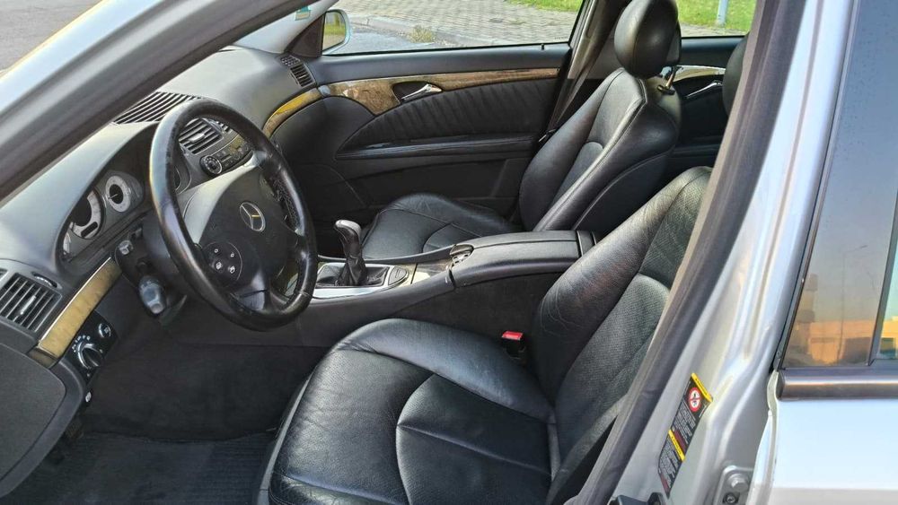 Mercedes Benz Class e 220
