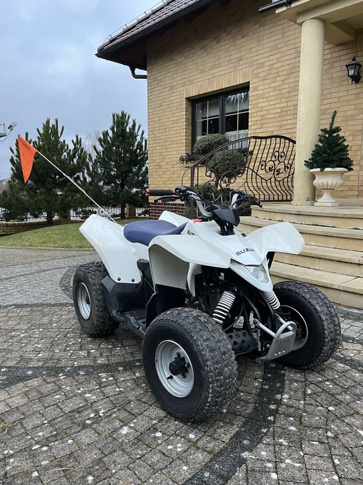 Quad Suzuki LT automat