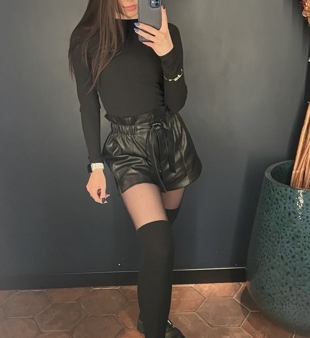 Шорти з еко-шкіри на резинці Tally Weijl