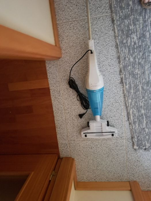 Aspirador com fio