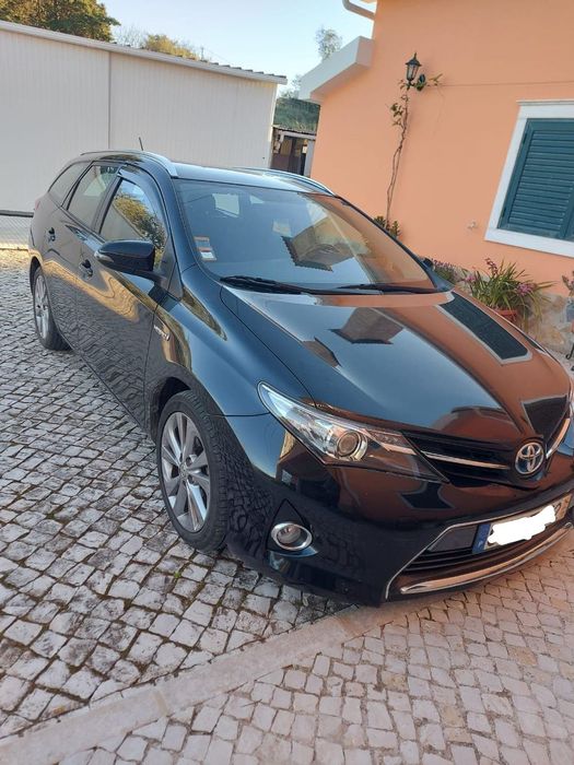 Toyota Auris Touring Sports