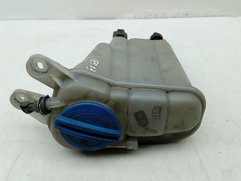 Reservatório / depósito da água / líquido de refrigeração AUDI A4 (8K2
