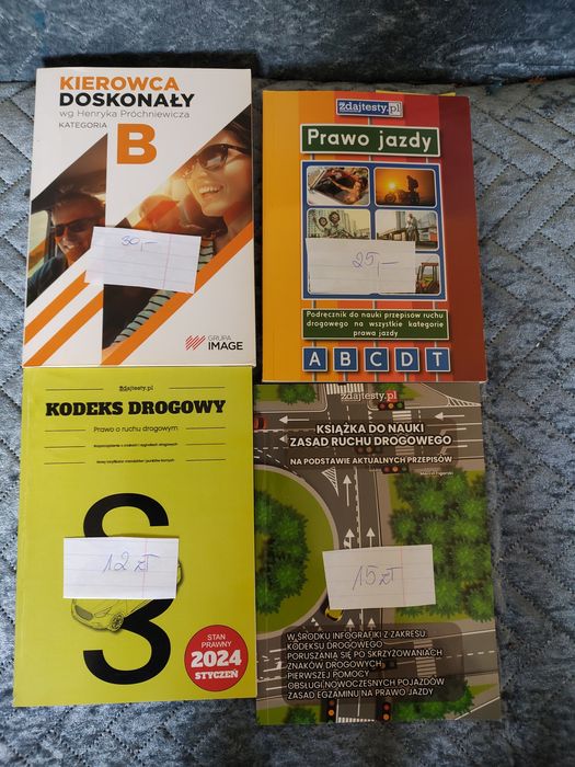 Prawo jazdy-ksiazki i tablice