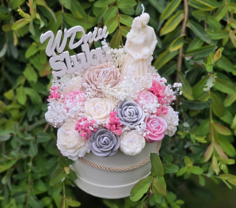 Flower box candle w pudełku