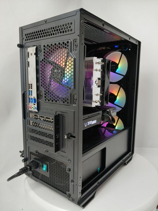 Komputer Gamingowy i7-12700K,RTX 5070,B760 DDR5,SSD,Win 11Pro