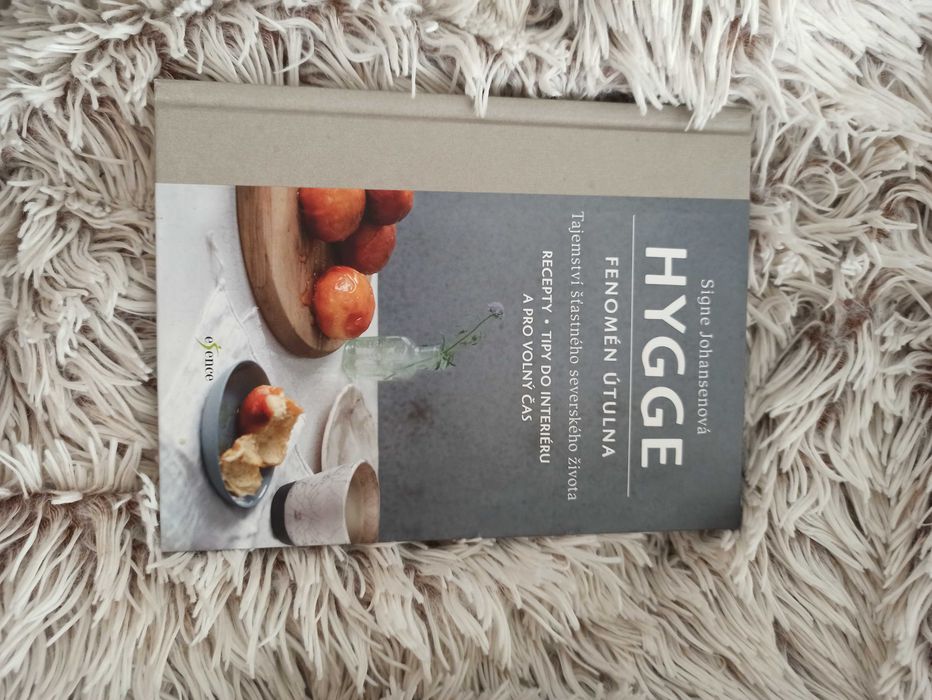 Книга на чеській Хюге Hygge Fenomen utulna - Signe Johansenova