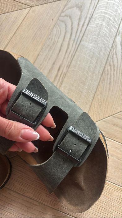 Klapki birkenstock arizona