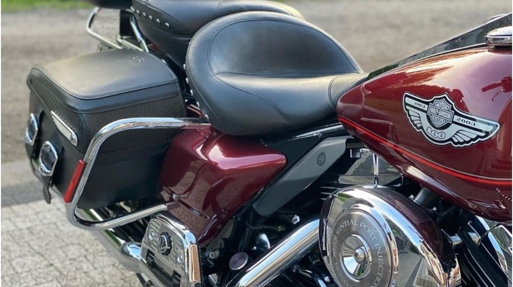 Harley-Davidson Road King Classic 100th Anniversary