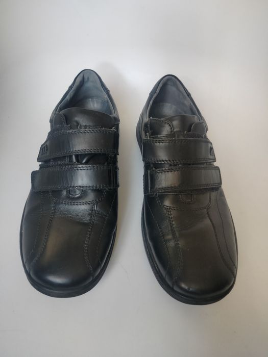 Buty skórzane czarne 43