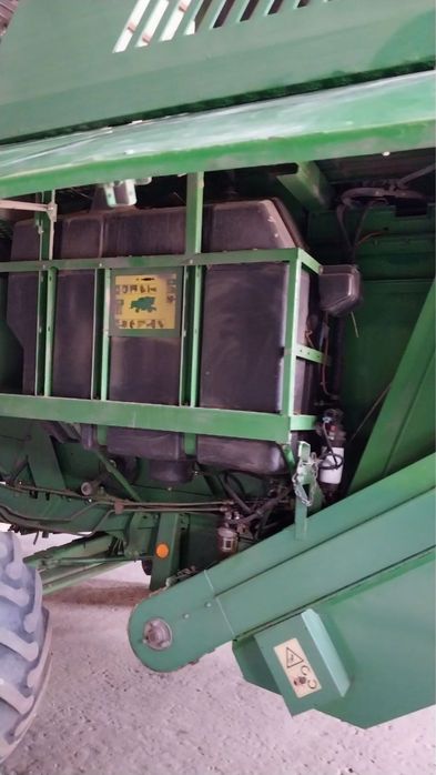 Комбайн John Deere 1550 WTS