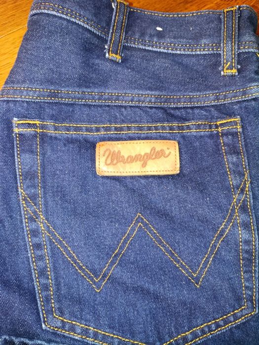 Jeansy Wrangler W38