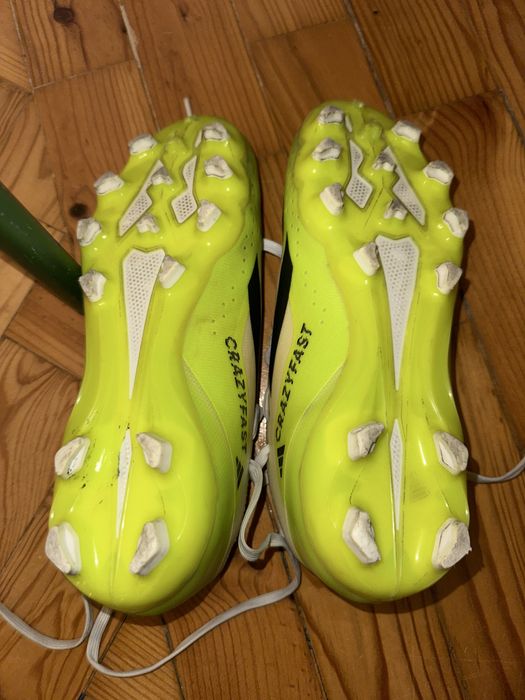 Chuteiras crazyfast tamanho 6UK (39 1/3)