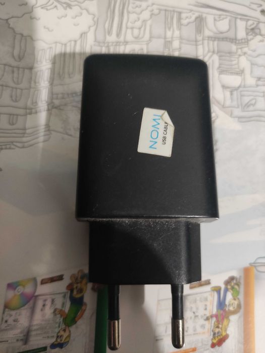 Зарядное устройство для планшета  Nomi UC05150 2.5A оригинал