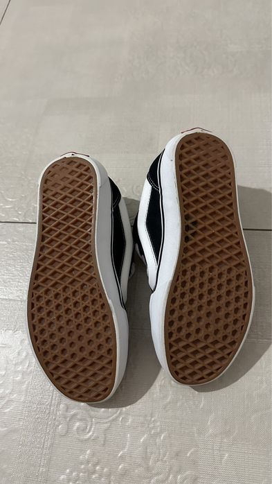 Vans knu skool в ідеальному стані