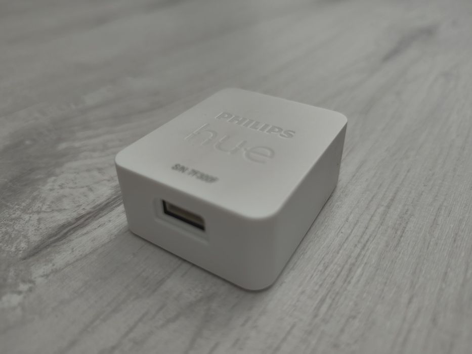 Philips Hue Moduł Bluetooth Lightstrip Plus Color V4